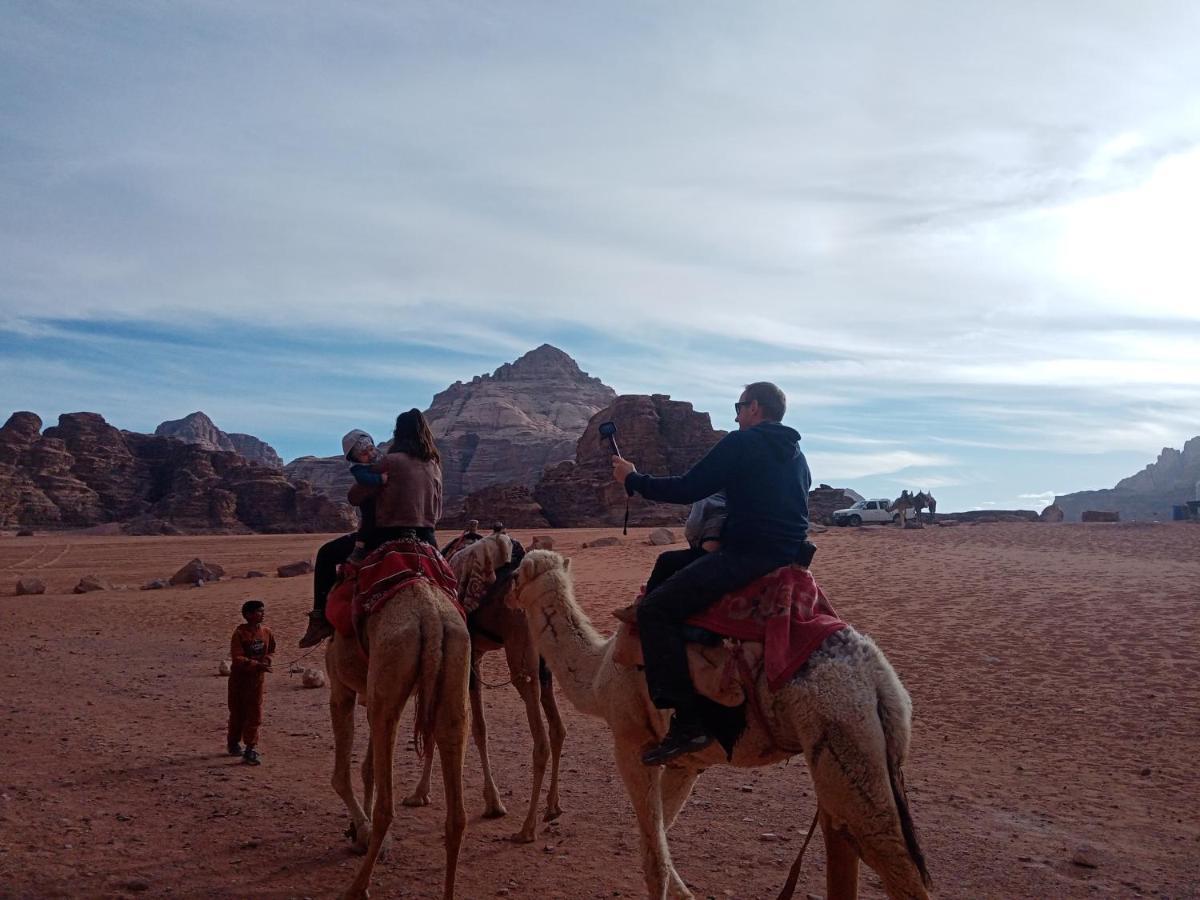 Zarb Desert Camp Wadi Rum Exterior foto